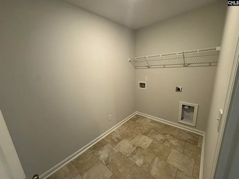3072 Hallsdale Dr — Photo 17