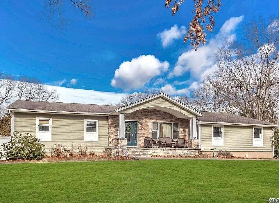 1st image of 61 Mobrey Ln