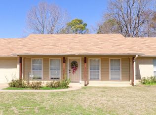 602 Oakland Dr, Natchitoches, LA 71457