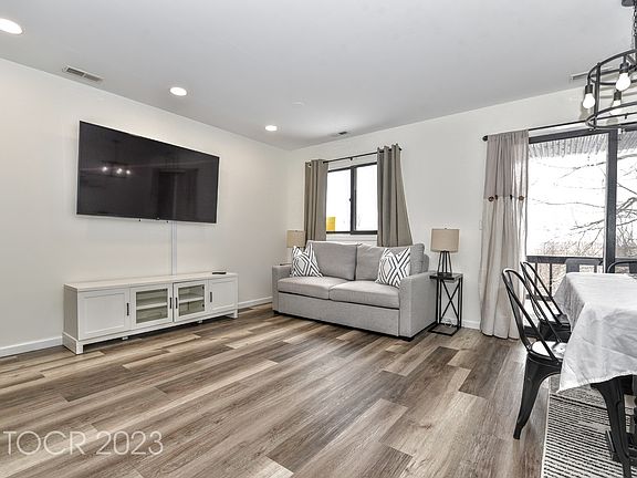 4th image of 4 Winter Park Dr Unit 3