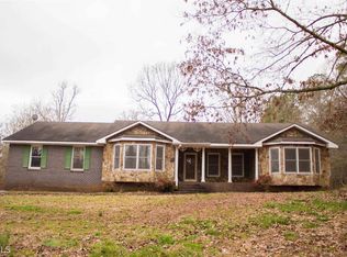 982 Locust Rd, Locust Grove, GA 30248