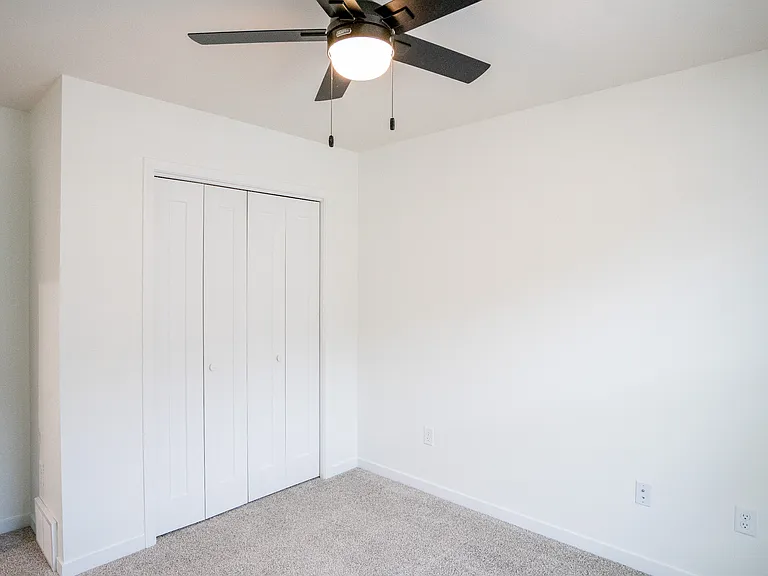 4315 Dawn St — Photo 7