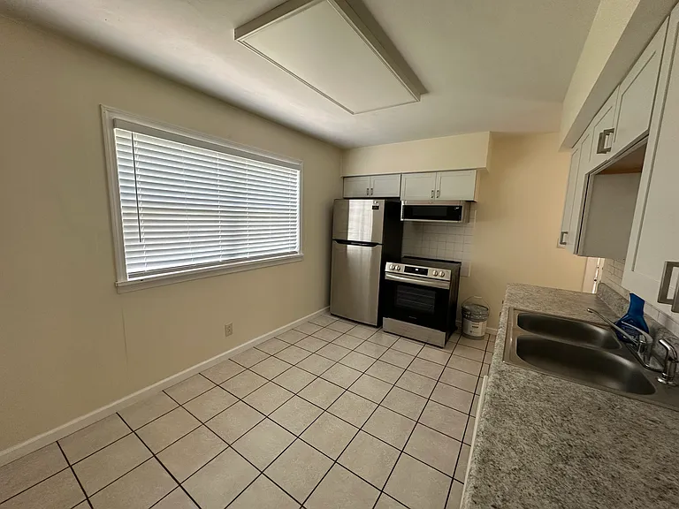2523 Masters Dr — Photo 4