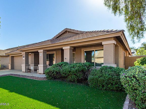 5th image of 22556 N HALEY Drive