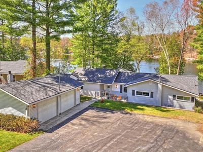 329 Birchwood Ln, Traverse City, MI, 49696