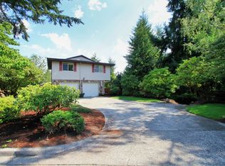 1559 Woodside Dr, Fircrest, WA 98466