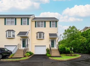 22 Main St #4-28, Danbury, CT 06810