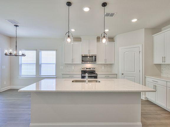 Skip takeout and prep dinner in the well-appointed kitchen.