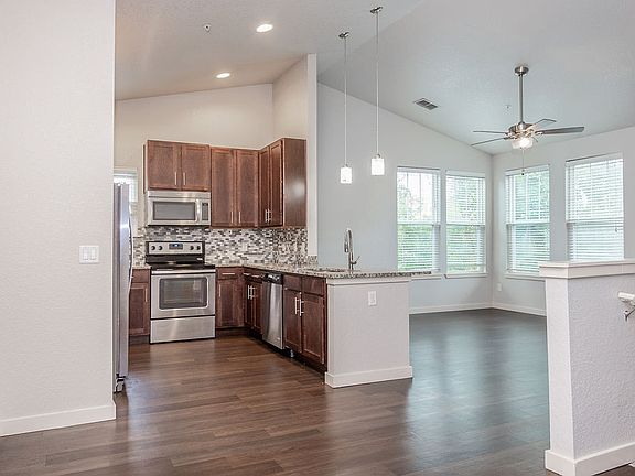 2nd image of 325 N Florida Ave APT 203