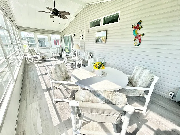 5492 Crane Feather Dr — Photo 28