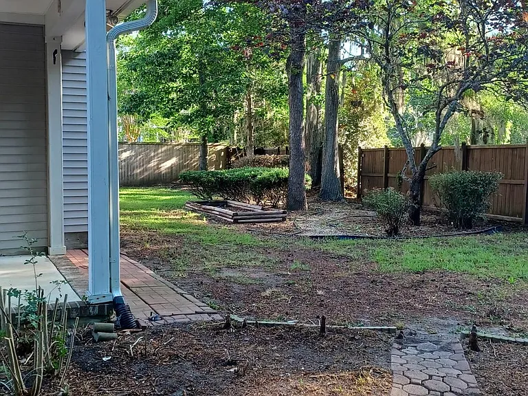 5407 Crosland Ct E — Photo 29