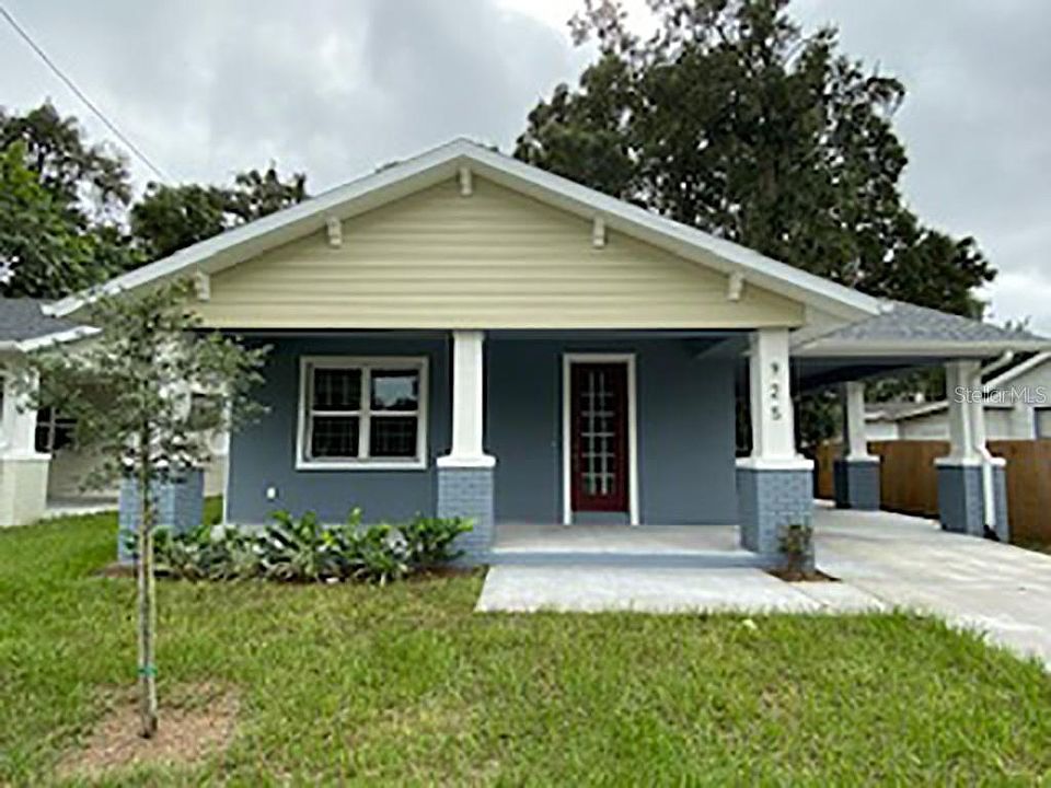 1st image of 927 E Sligh Ave