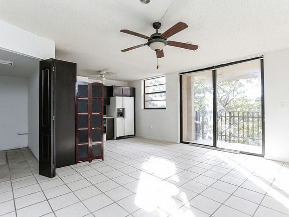 3rd image of 3611 SW 117th Ave #10408