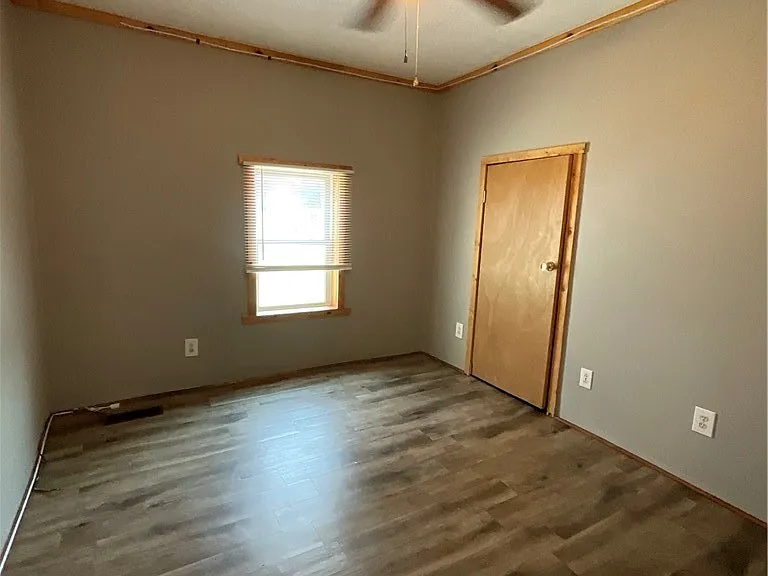 377 W Main St #1 — Photo 36