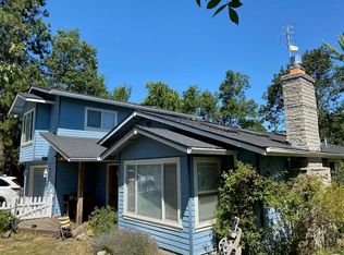 2397 Morada Ln, Ashland, OR 97520