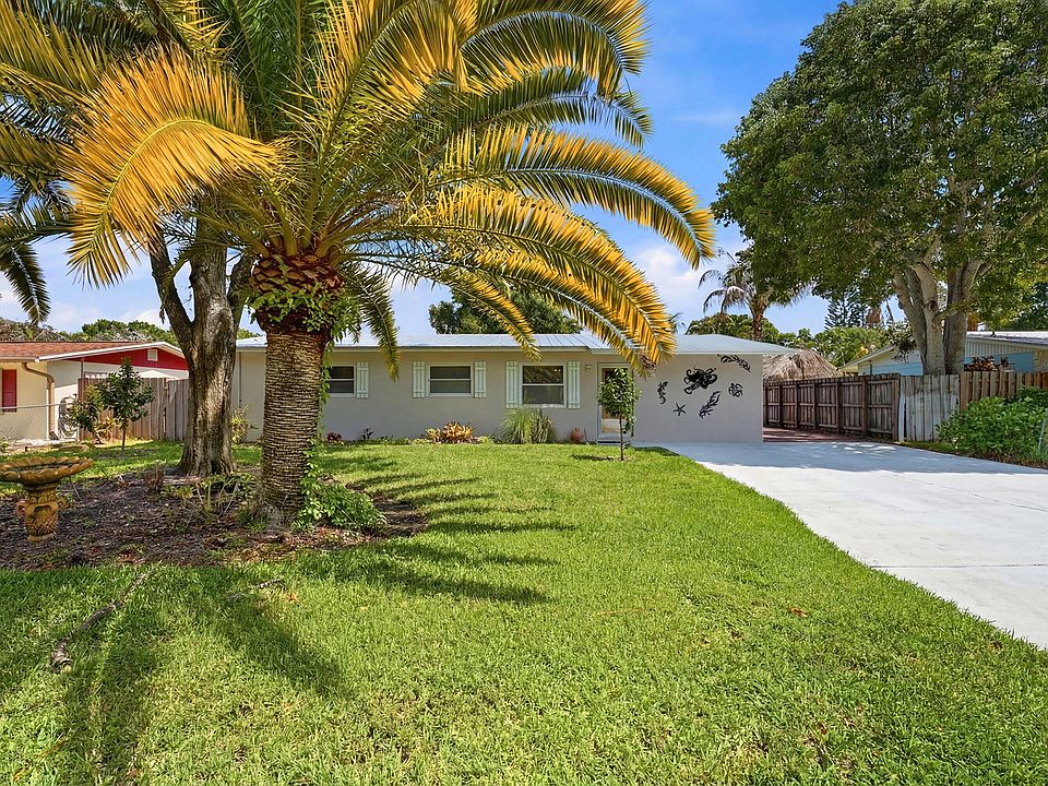 1st image of 1095 NE Tuxedo Terrace