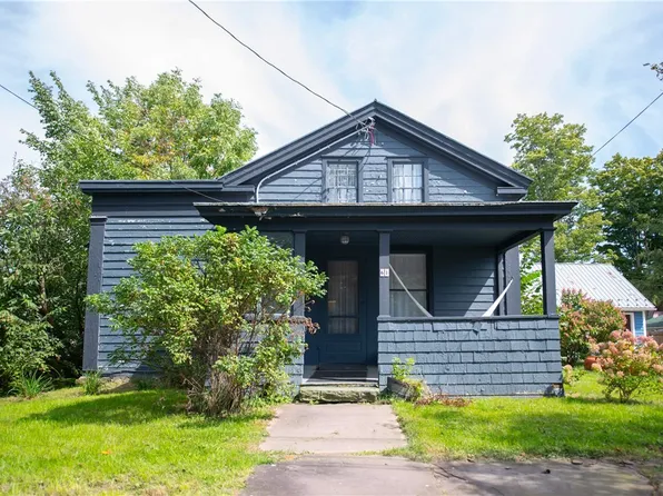 61 Water St, Franklin, NY 13775