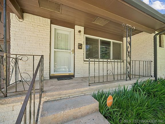 5th image of 1411 S Poplar St