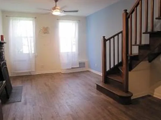 Rented by Douglas Elliman | media 19