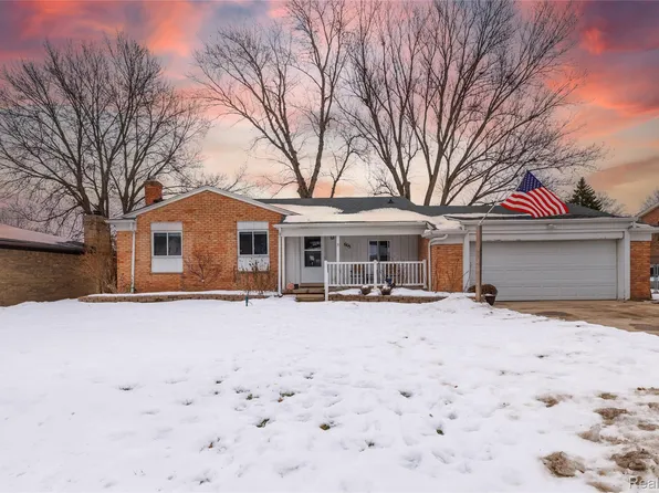 6115 Marscot Dr, Lansing, MI 48911