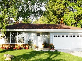 5305 S 6th St, Milwaukee, WI 53221