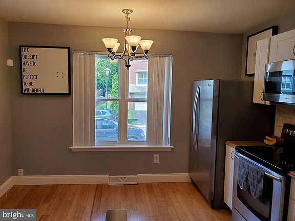 4th image of 5104 W Woodmill Dr