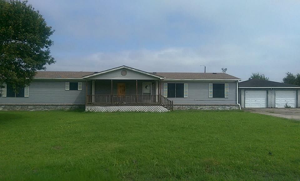 1st image of 10127 S Country Dr