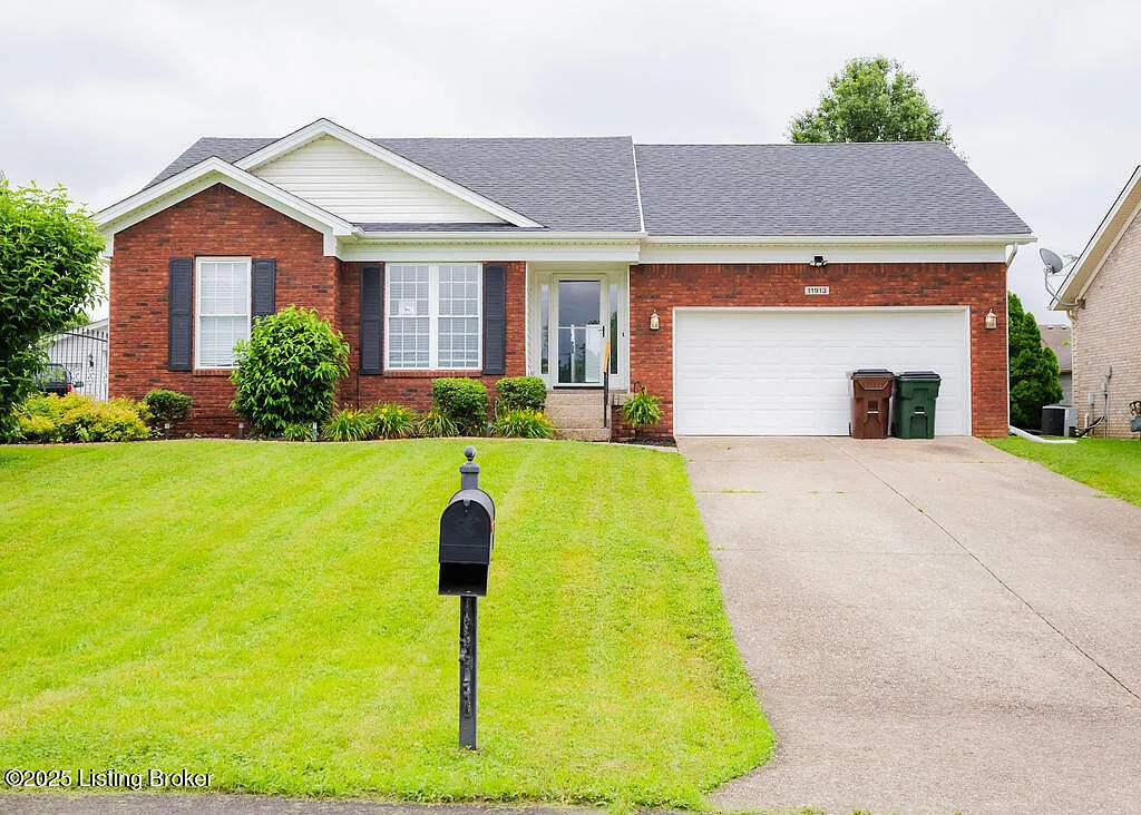 11913 E Orell Rd photo 1