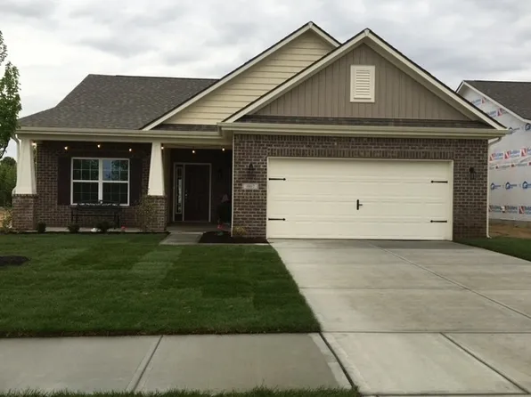 1867 Cold Springs Dr, Pendleton, IN 46064