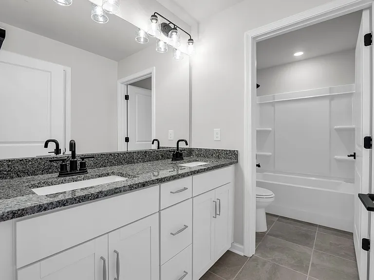 23 Silverthorne Ct — Photo 34