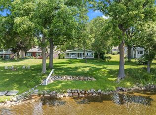 6236 Cowell Rd, Brighton, MI 48116