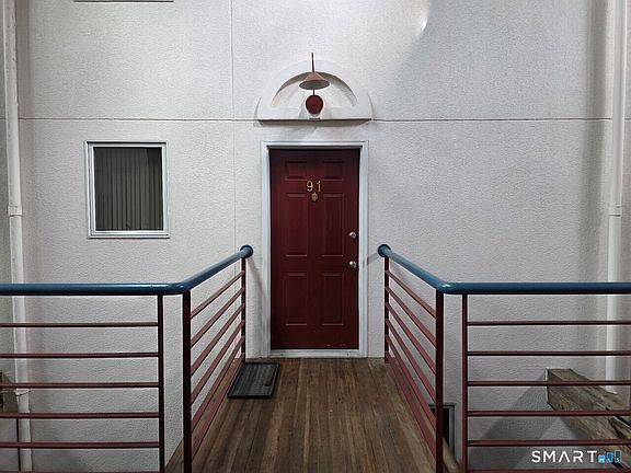 4th image of 839 Main Street #91