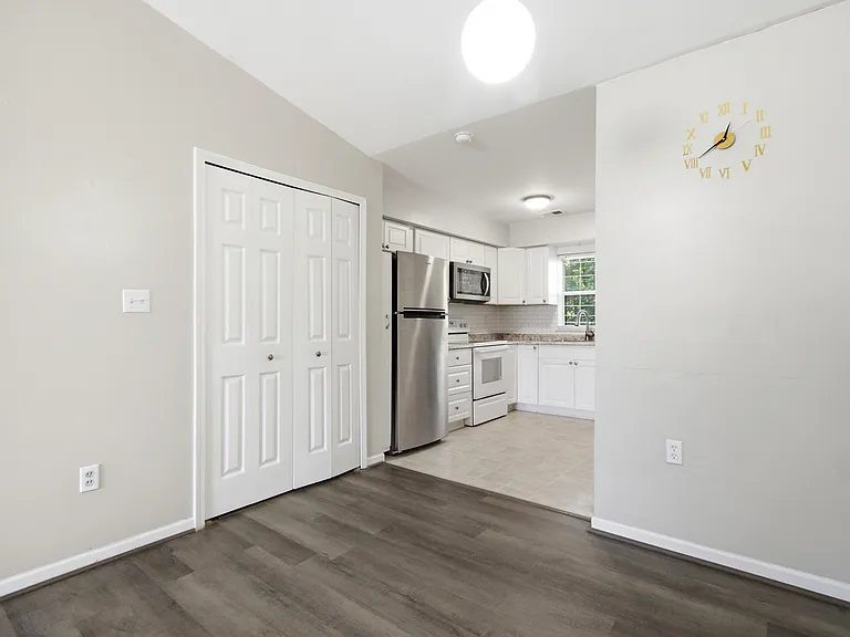 25736 Lira Ln — Photo 12