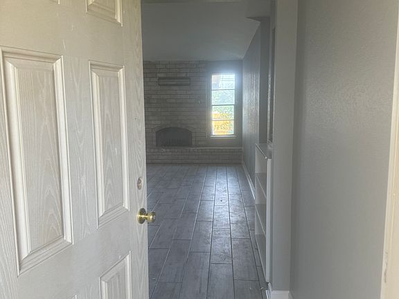 5th image of 11906 Honey Trail St