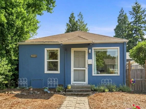 1572 W Broadway, Eugene, OR 97402