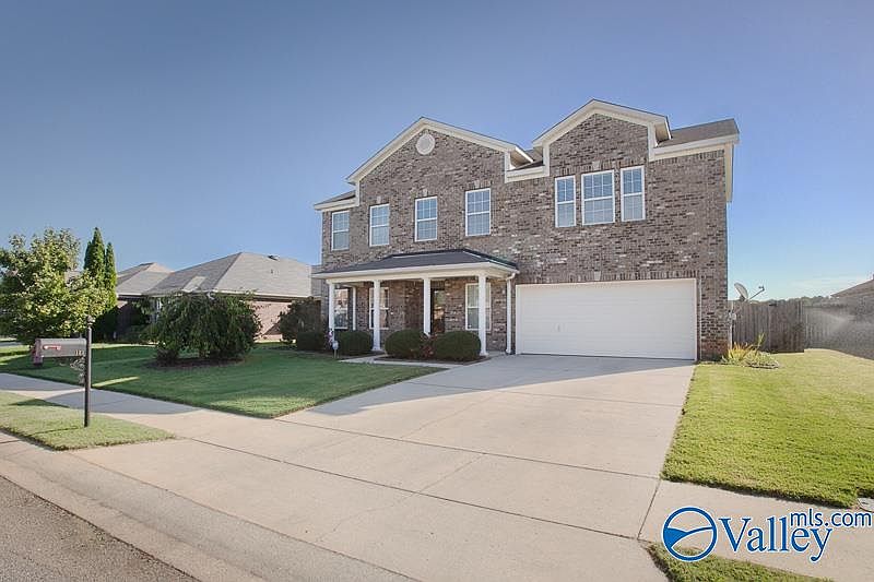 1st image of 121 Barnard St