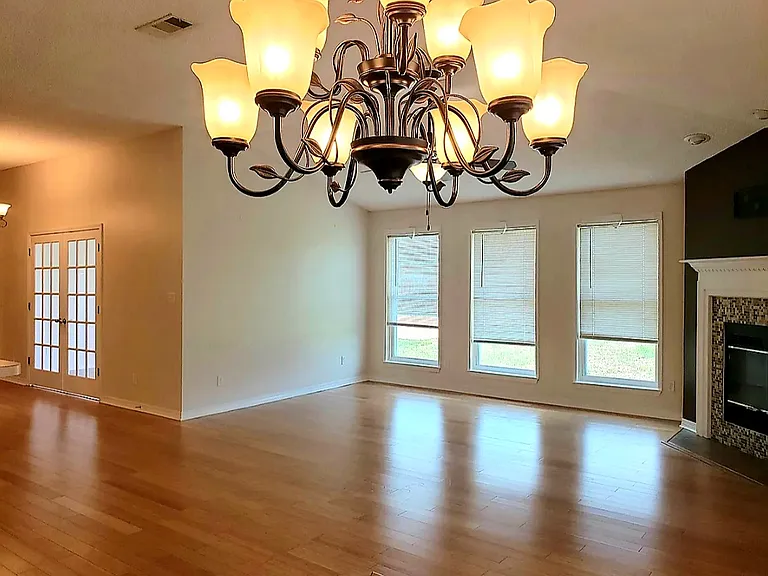 6492 Sarasota St — Photo 18