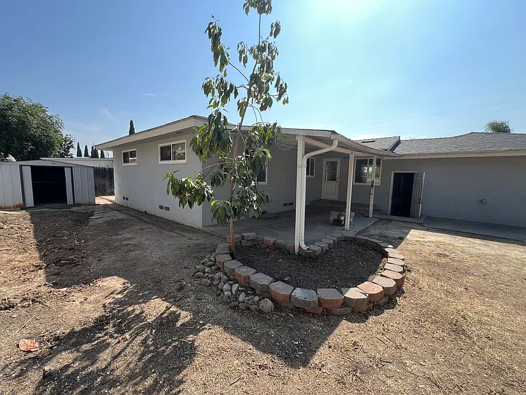 6320 Blanchard Rd — Photo 18