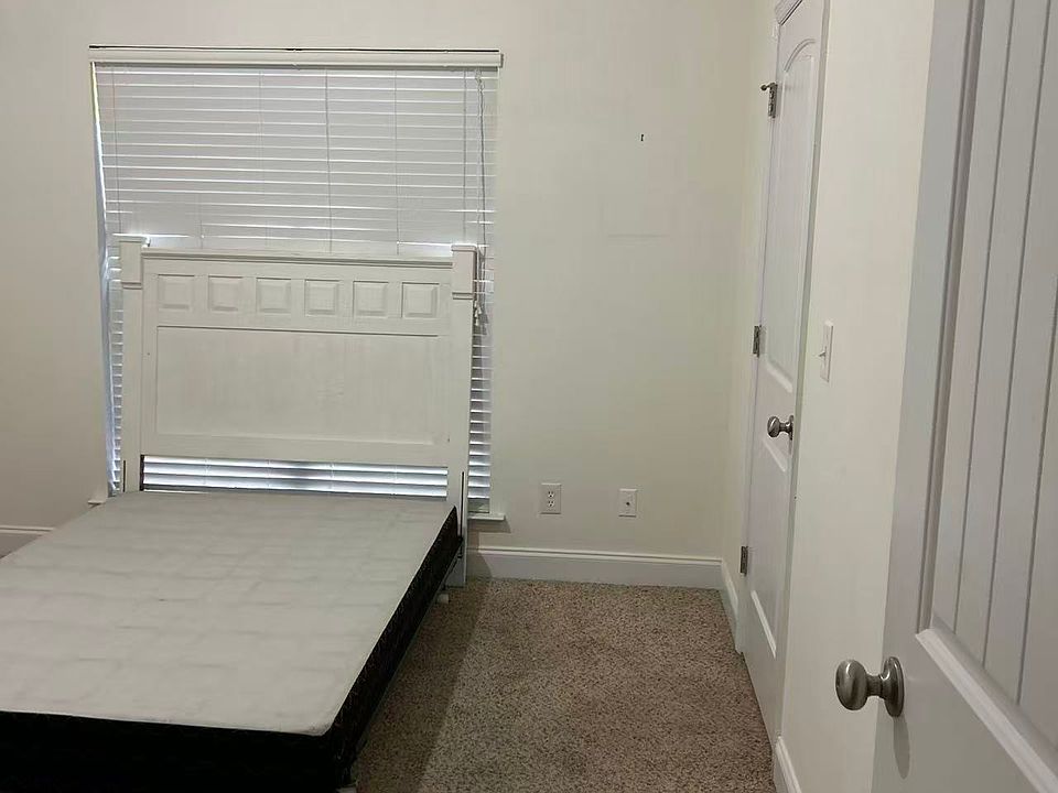 2nd image of 1505 Cam Ct