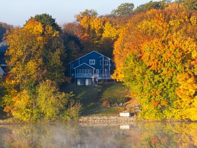 630 Carver Beach Rd, Chanhassen, MN, 55317