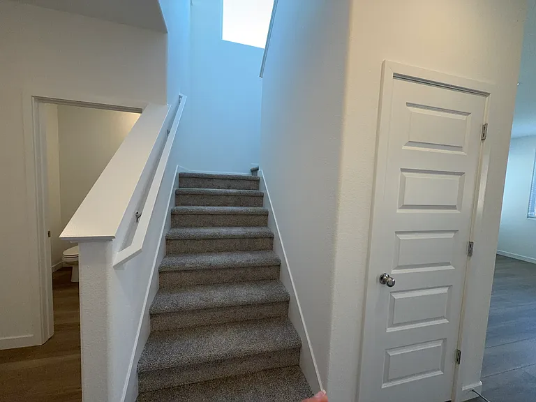 8363 Valpane Way — Photo 10