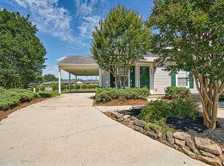 109 Saint Barts Ct, Greenwood, SC 29649