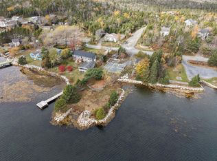 4242 Prospect Rd, Halifax, NS B3Z1L4