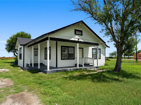 598 Business Highway 77, Bishop, TX 78343