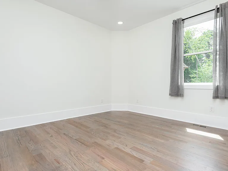 4056 Ashford Dunwoody Rd #1 — Photo 33