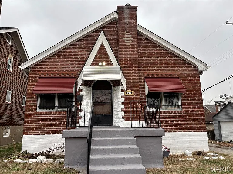 5916 Alpha Ave — Photo 1