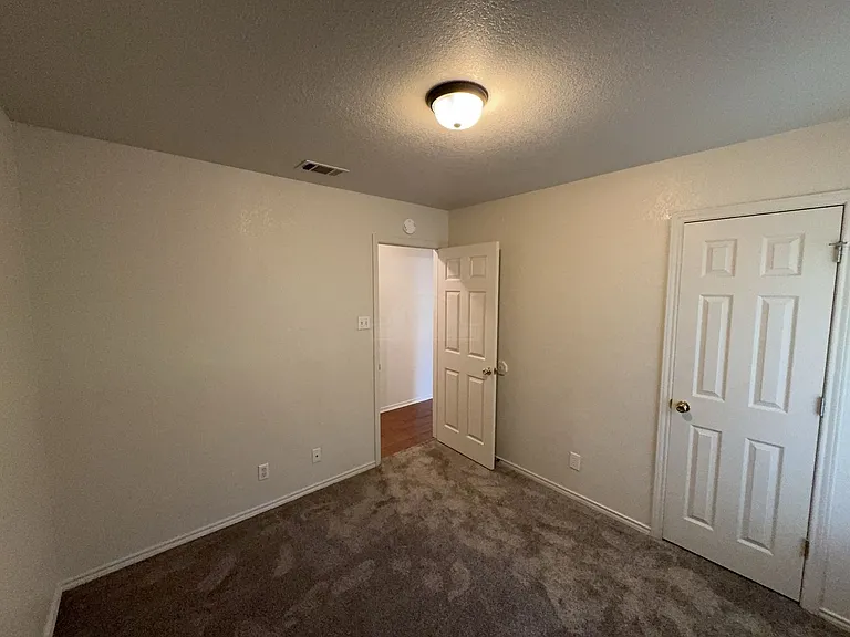 914 McDaniel Circle, Killeen — Photo 12