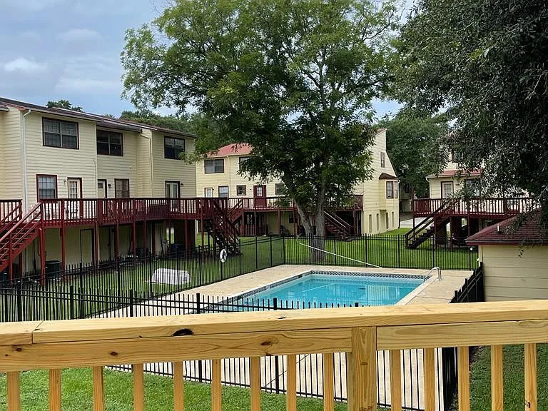 422 Indian Village Trl — Photo 15