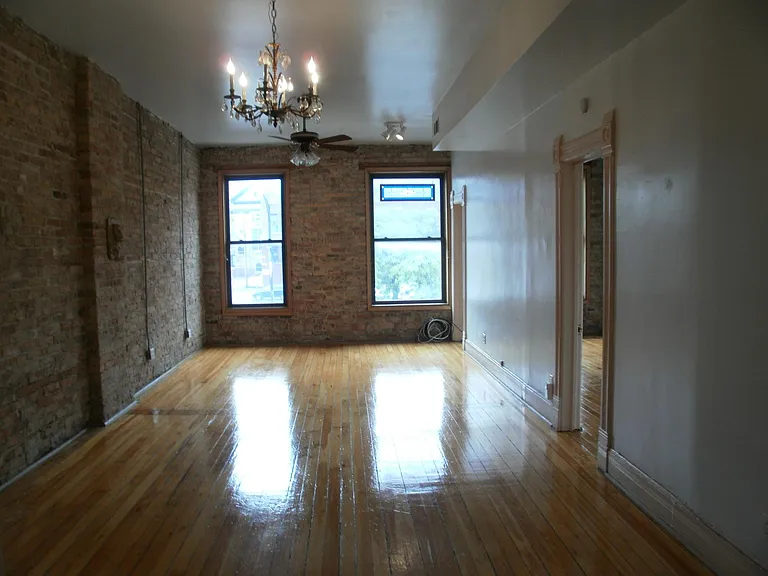 1418 W Division St #2 — Photo 6