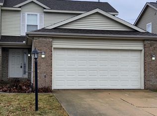 3806 Summer Sage Ct, Champaign, IL 61822